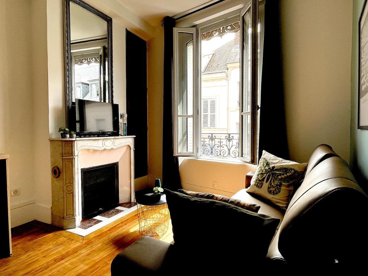 Confortable Studio Sur Jolie Rue Pietonne #3 Dreux Ngoại thất bức ảnh